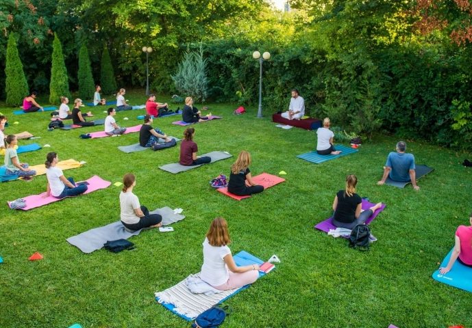 Școala de toamnă Hatha Yoga SEVA 2025, nivel ÎNCEPĂTORI Școala de toamnă Hatha Yoga SEVA 2025, nivel ÎNCEPĂTORI